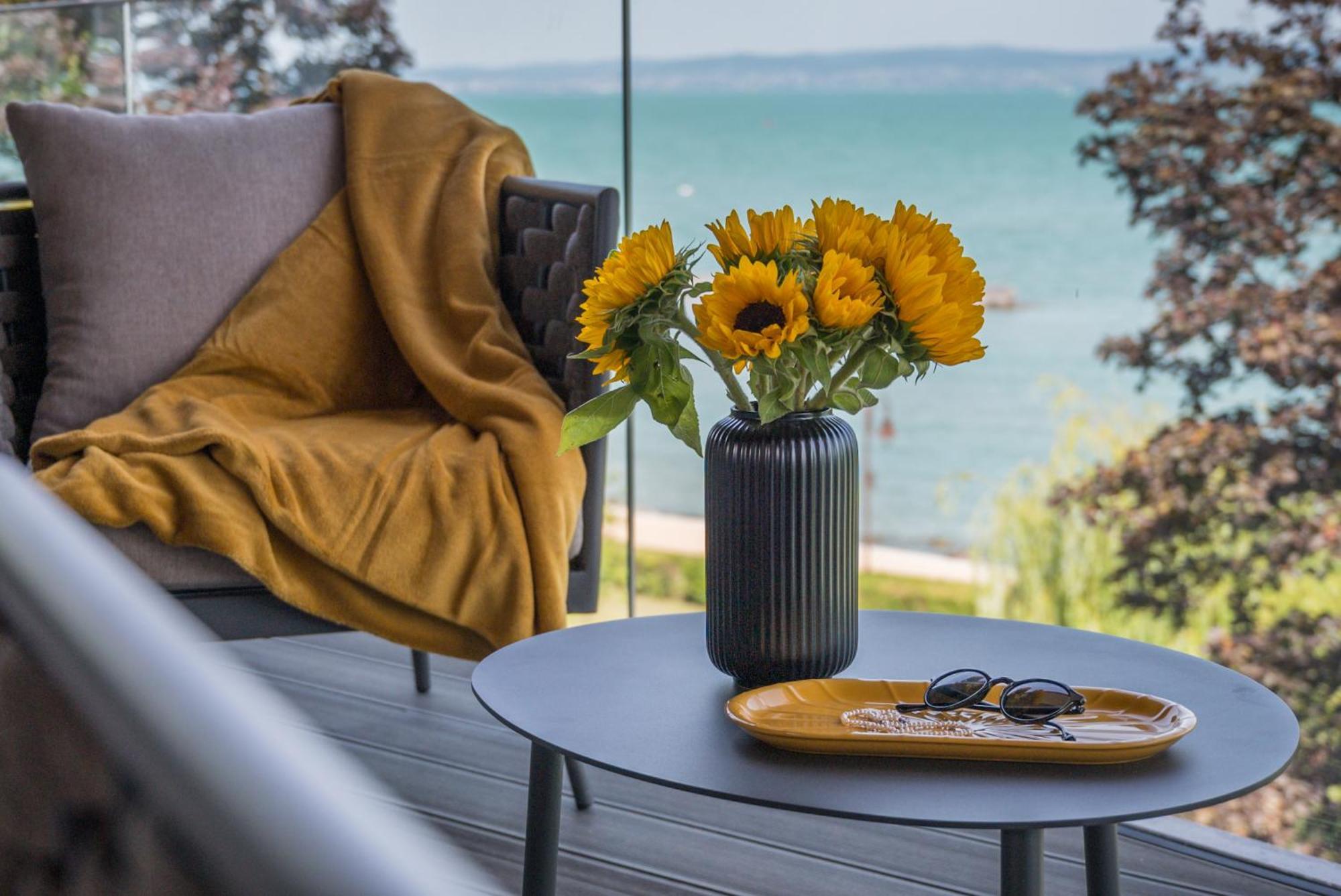 Bj81 Suite Hotel Siófok Kültér fotó
