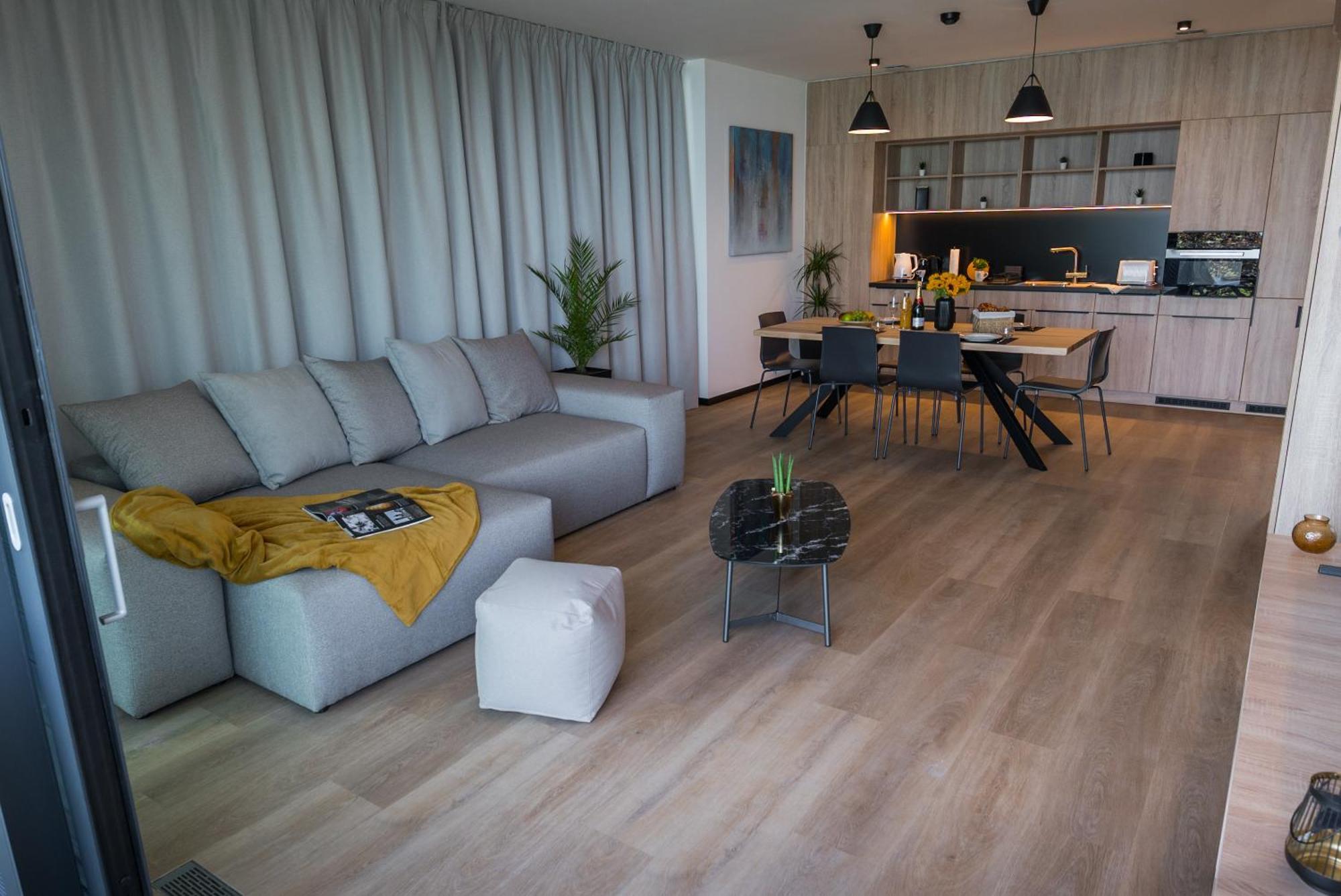 Bj81 Suite Hotel Siófok Kültér fotó