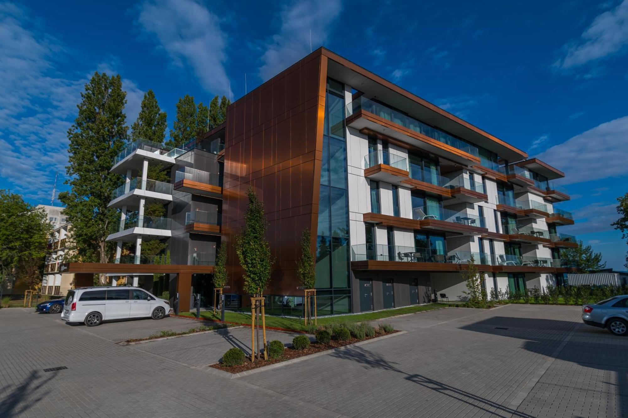 Bj81 Suite Hotel Siófok Kültér fotó