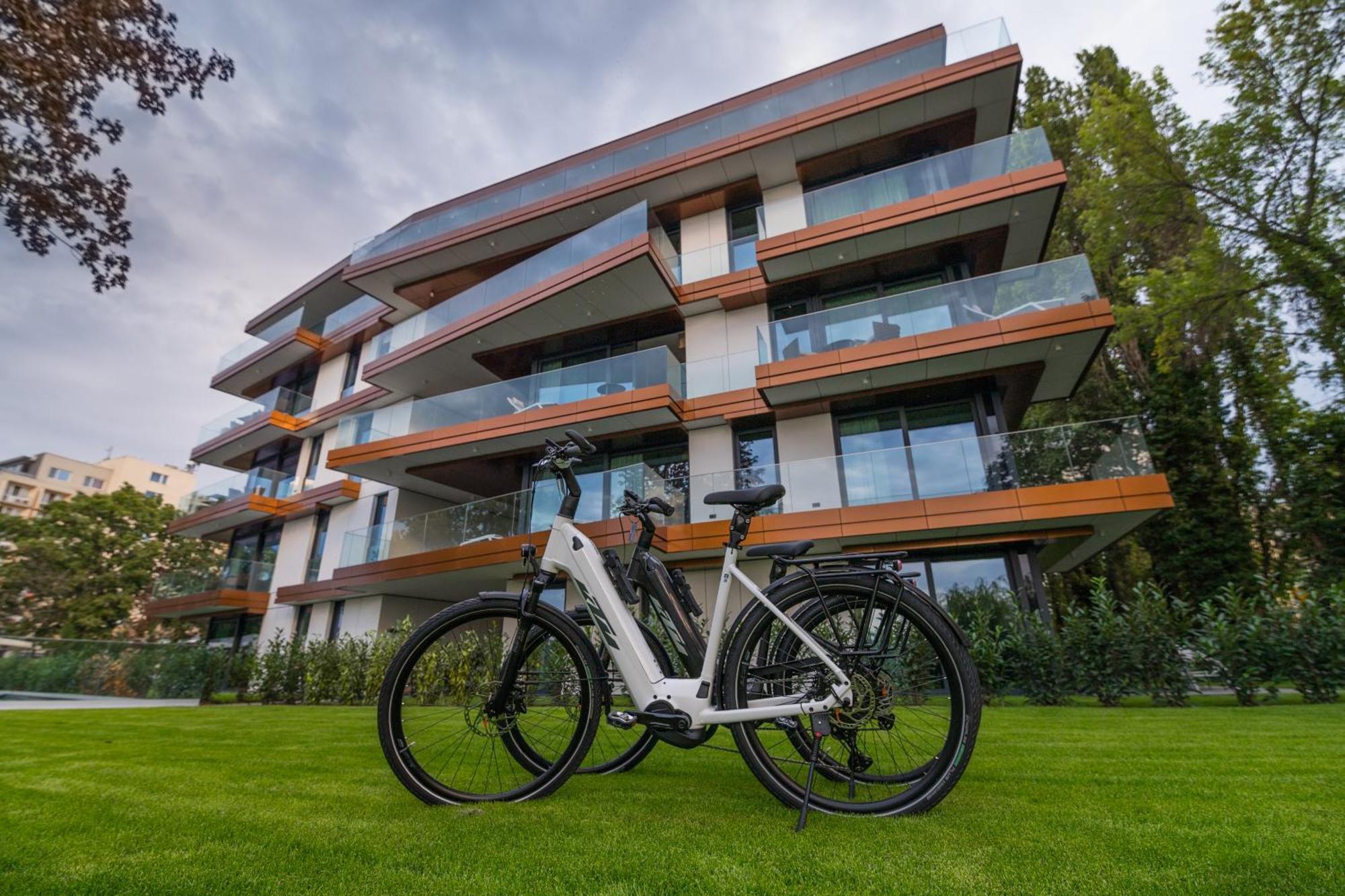 Bj81 Suite Hotel Siófok Kültér fotó